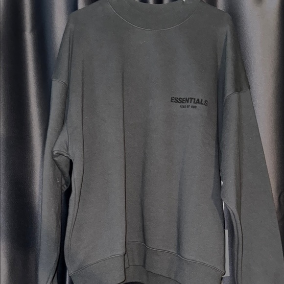 Men's Essentials: Fear of God Black Sweater - Picture 1 of 4